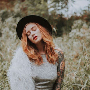 Meet your Posher, Cara